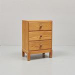 1086 2723 CHEST OF DRAWERS